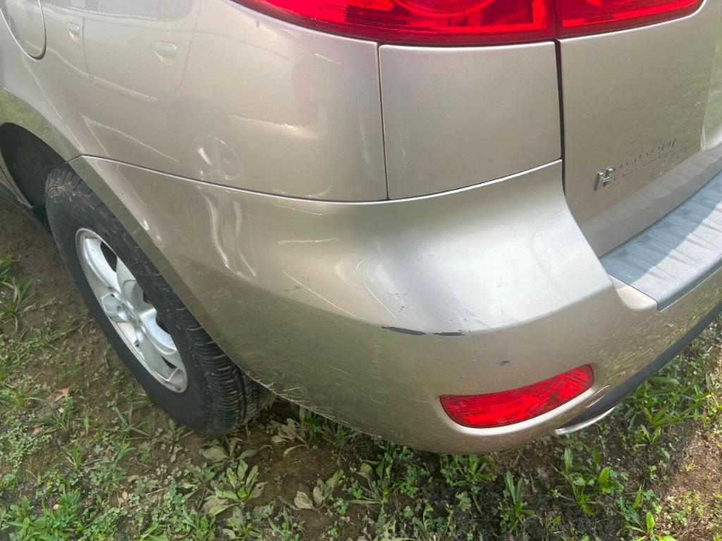 used 2007 Hyundai Santa Fe car, priced at $3,200