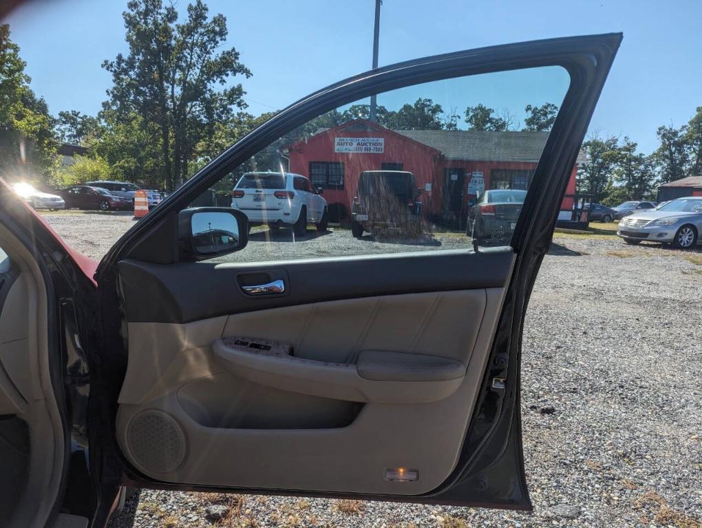 used 2005 Honda Accord car, priced at $3,500