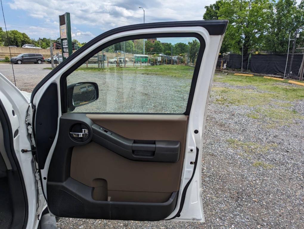 used 2005 Nissan Xterra car, priced at $3,700