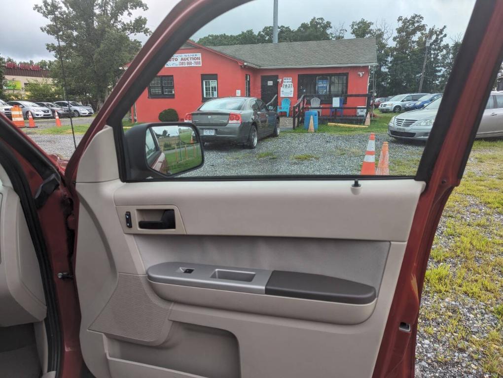 used 2011 Ford Escape car, priced at $3,300