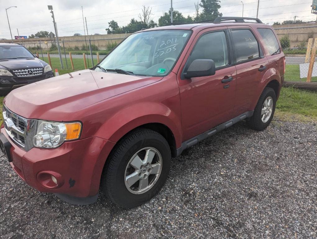 used 2011 Ford Escape car, priced at $3,300