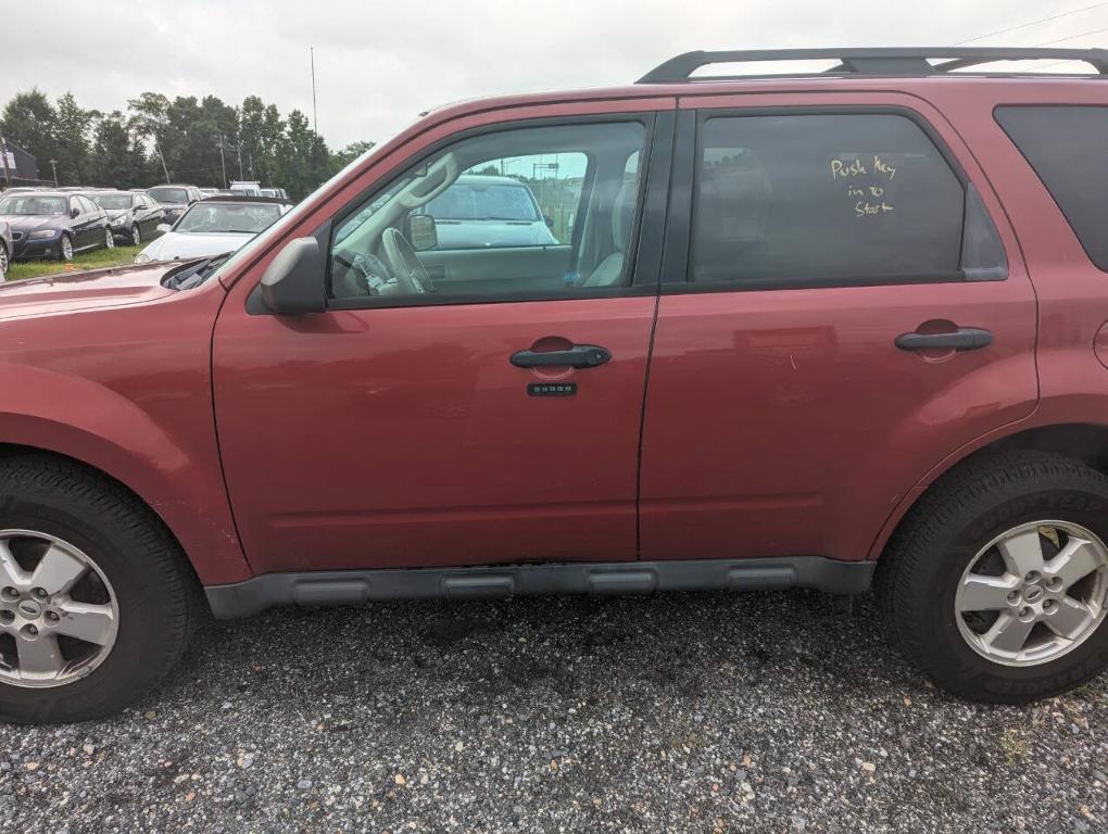 used 2011 Ford Escape car, priced at $3,300