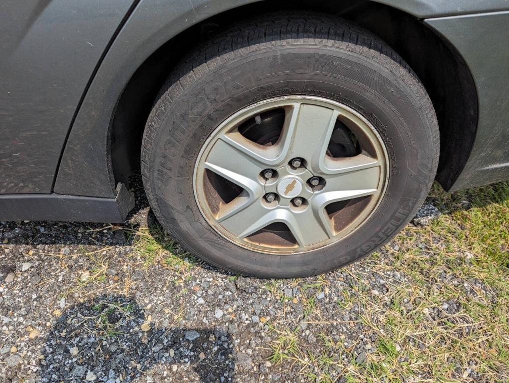 used 2004 Chevrolet Malibu car, priced at $2,900
