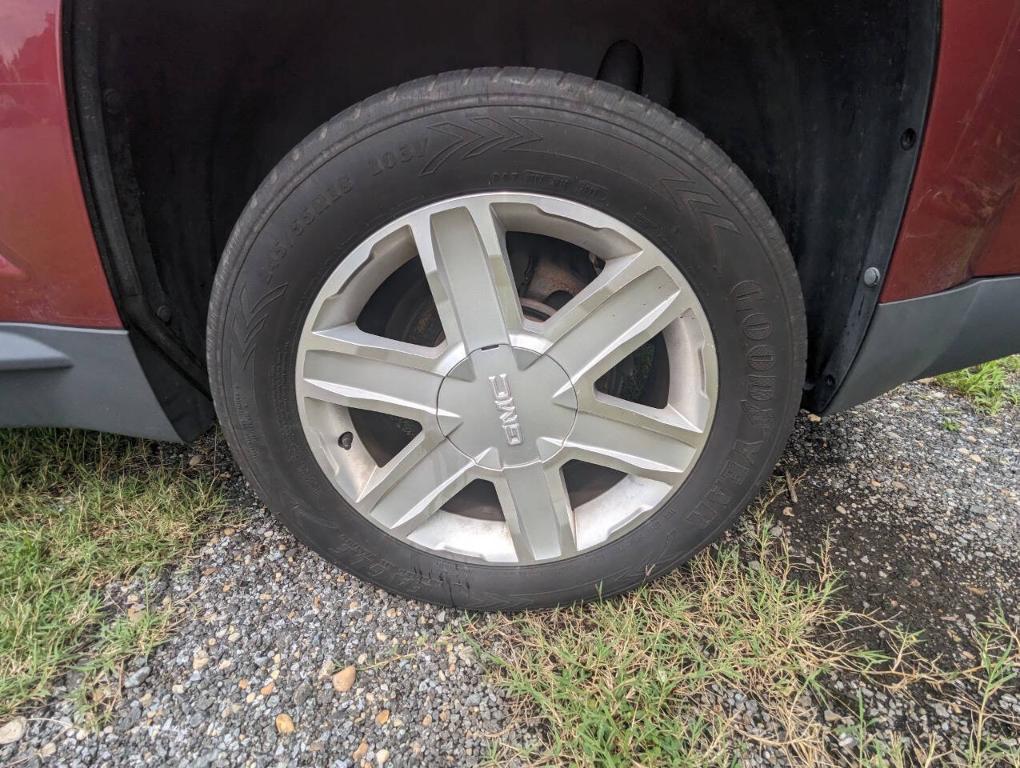 used 2010 GMC Terrain car, priced at $3,300