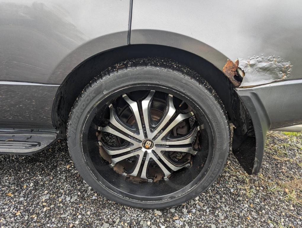 used 2006 Land Rover Range Rover car, priced at $3,900