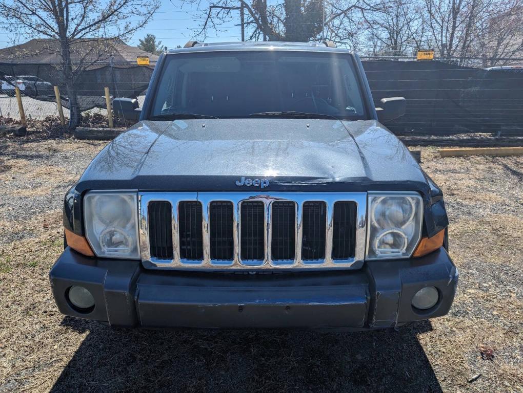 used 2006 Jeep Commander car, priced at $2,600