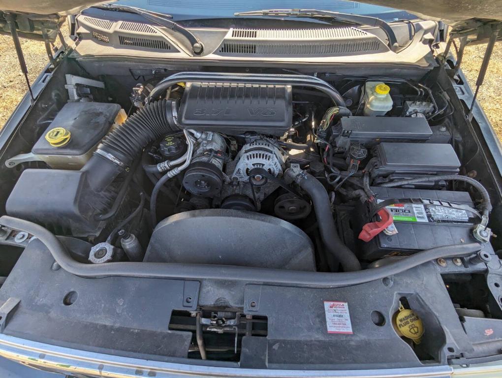 used 2006 Jeep Commander car, priced at $2,600