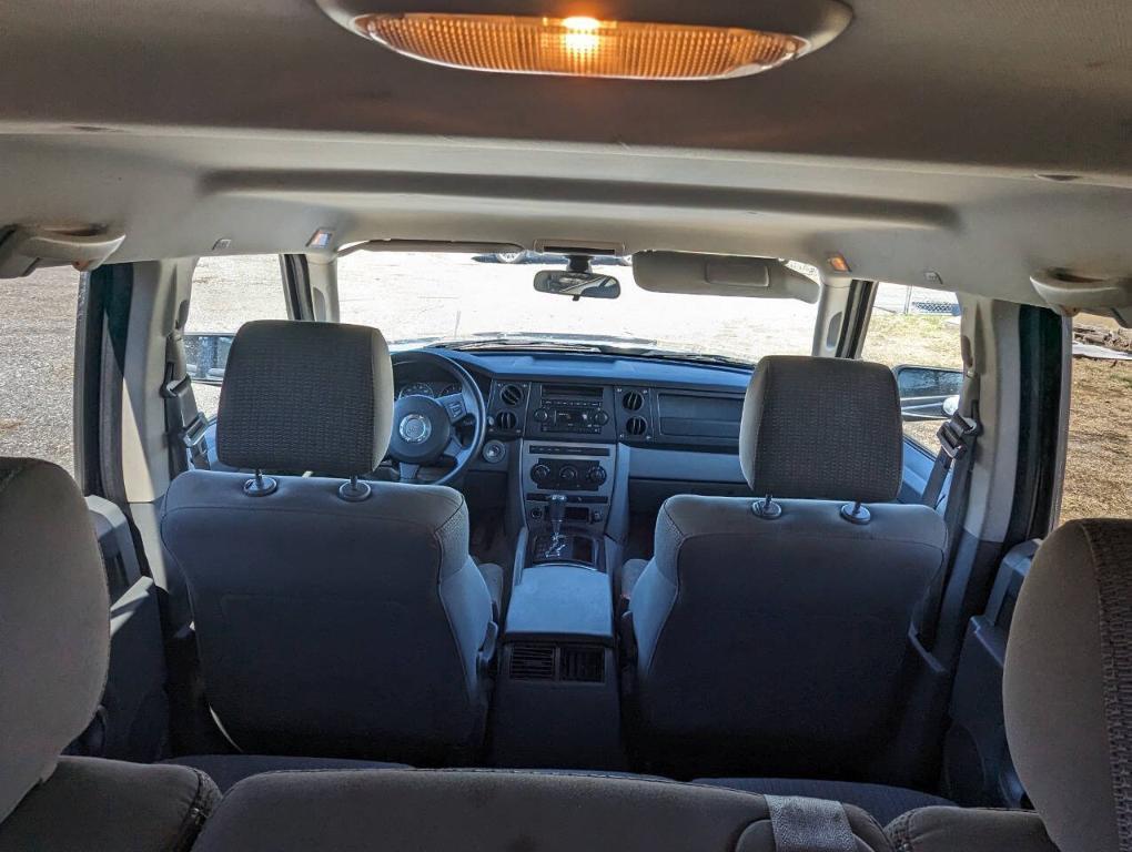 used 2006 Jeep Commander car, priced at $2,600