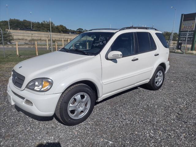 used 2002 Mercedes-Benz M-Class car, priced at $3,000