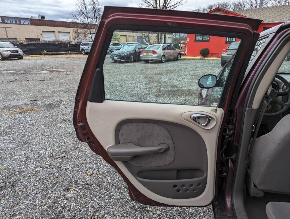 used 2001 Chrysler PT Cruiser car, priced at $3,450