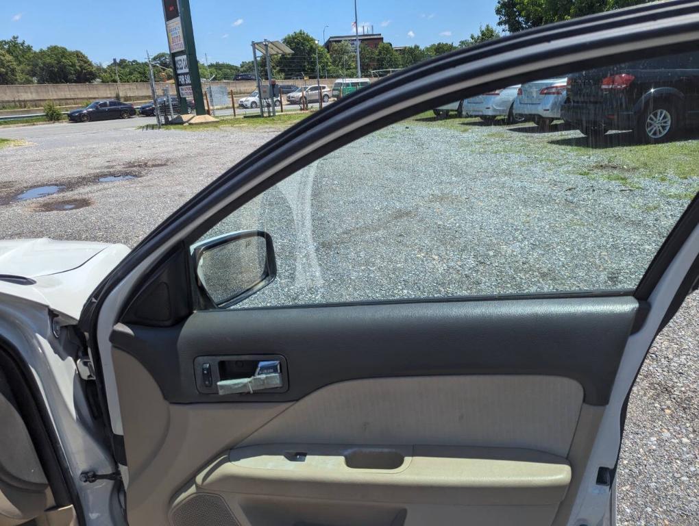 used 2009 Mercury Milan car, priced at $2,100