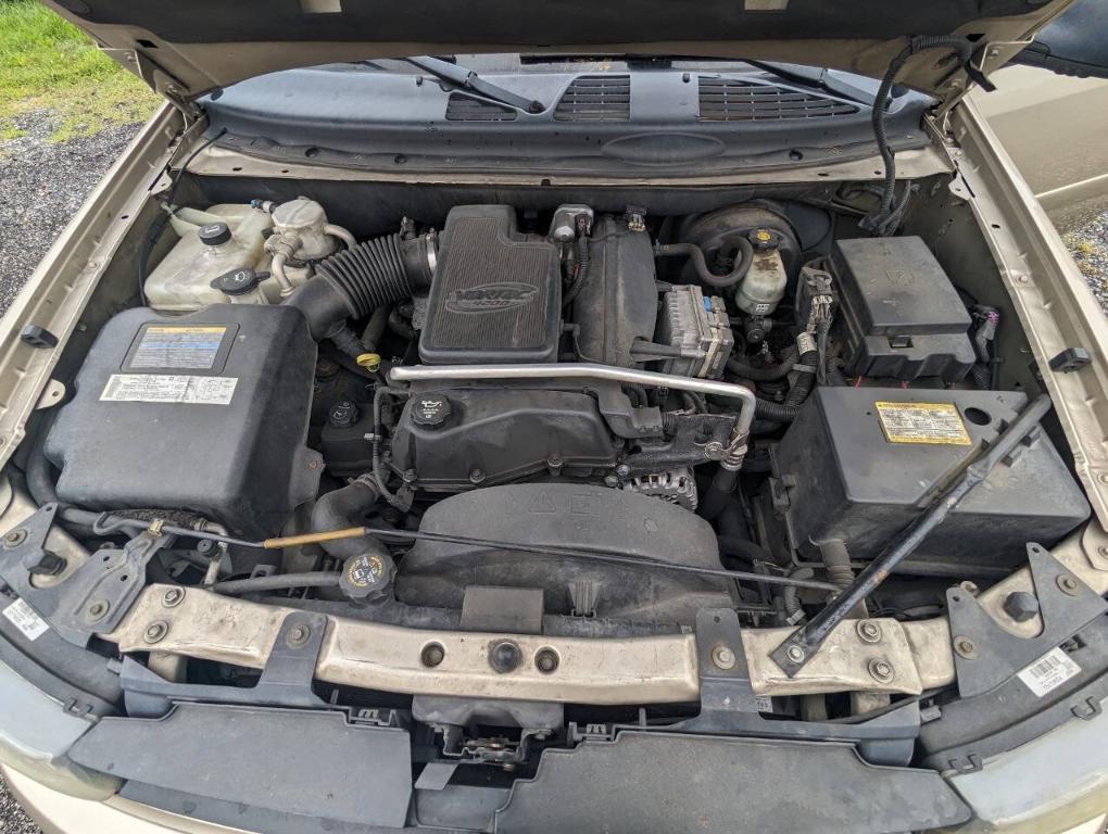 used 2004 Chevrolet TrailBlazer car, priced at $3,800