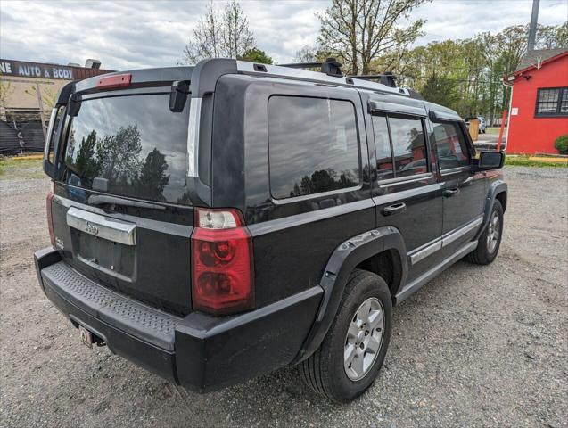used 2006 Jeep Commander car, priced at $2,500