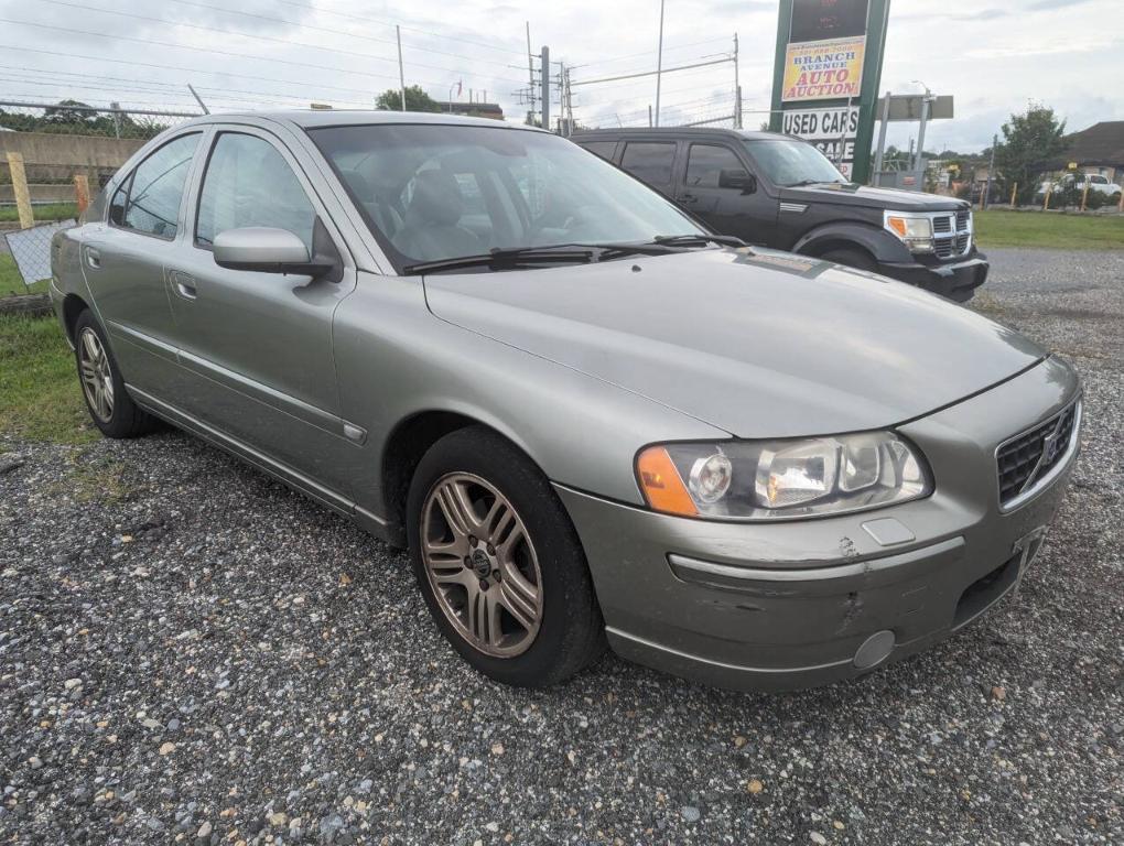 used 2006 Volvo S60 car, priced at $2,900