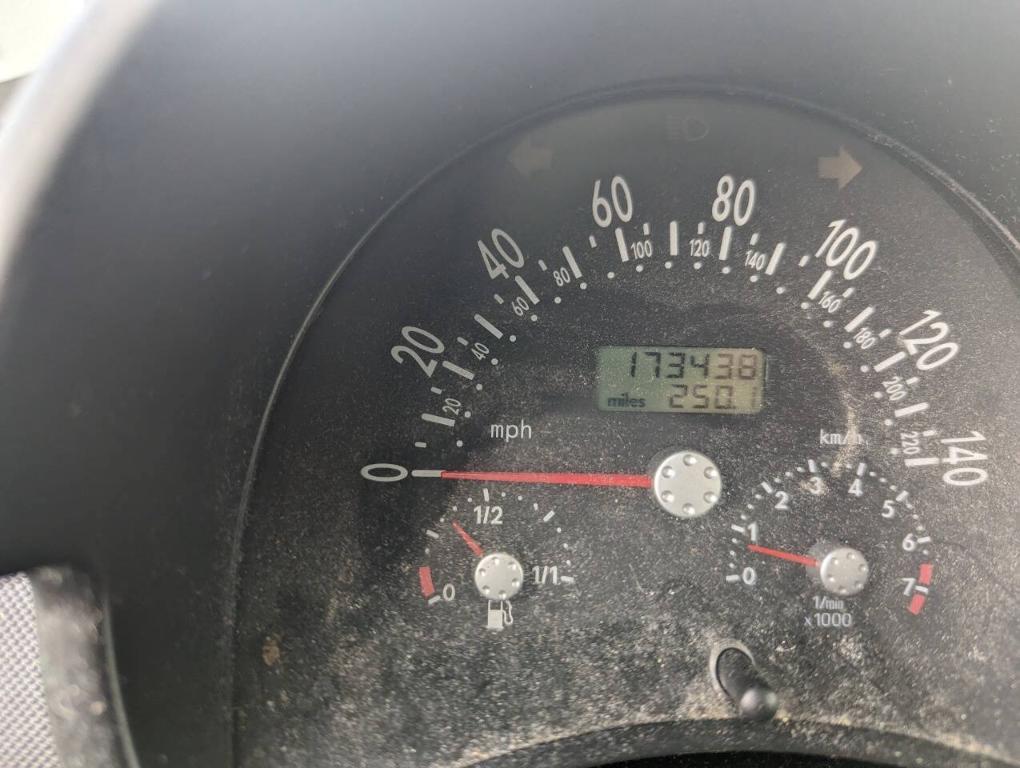 used 2001 Volkswagen New Beetle car, priced at $2,300
