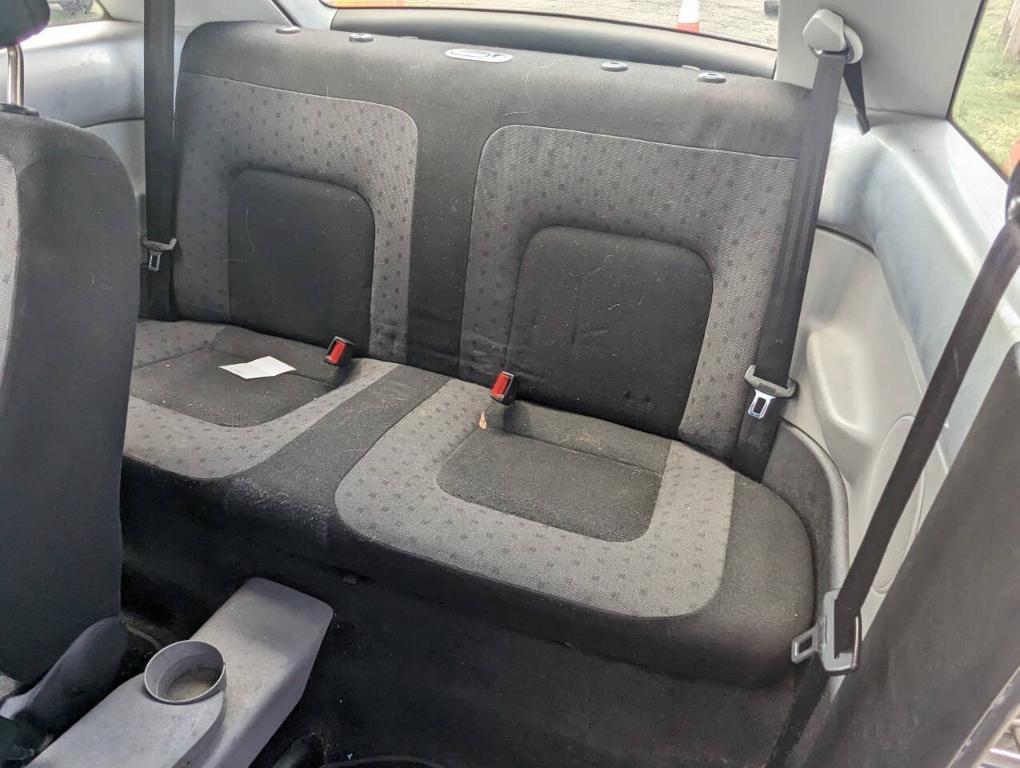 used 2001 Volkswagen New Beetle car, priced at $2,300