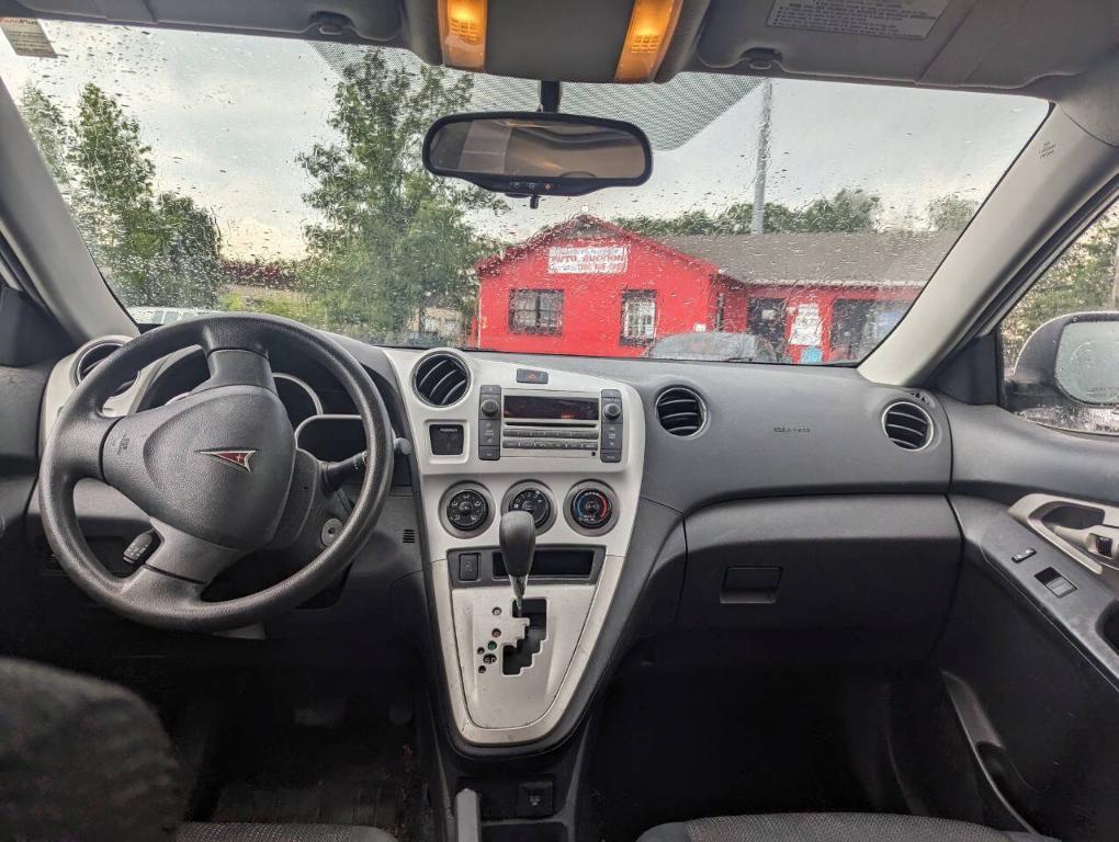 used 2010 Pontiac Vibe car, priced at $3,200