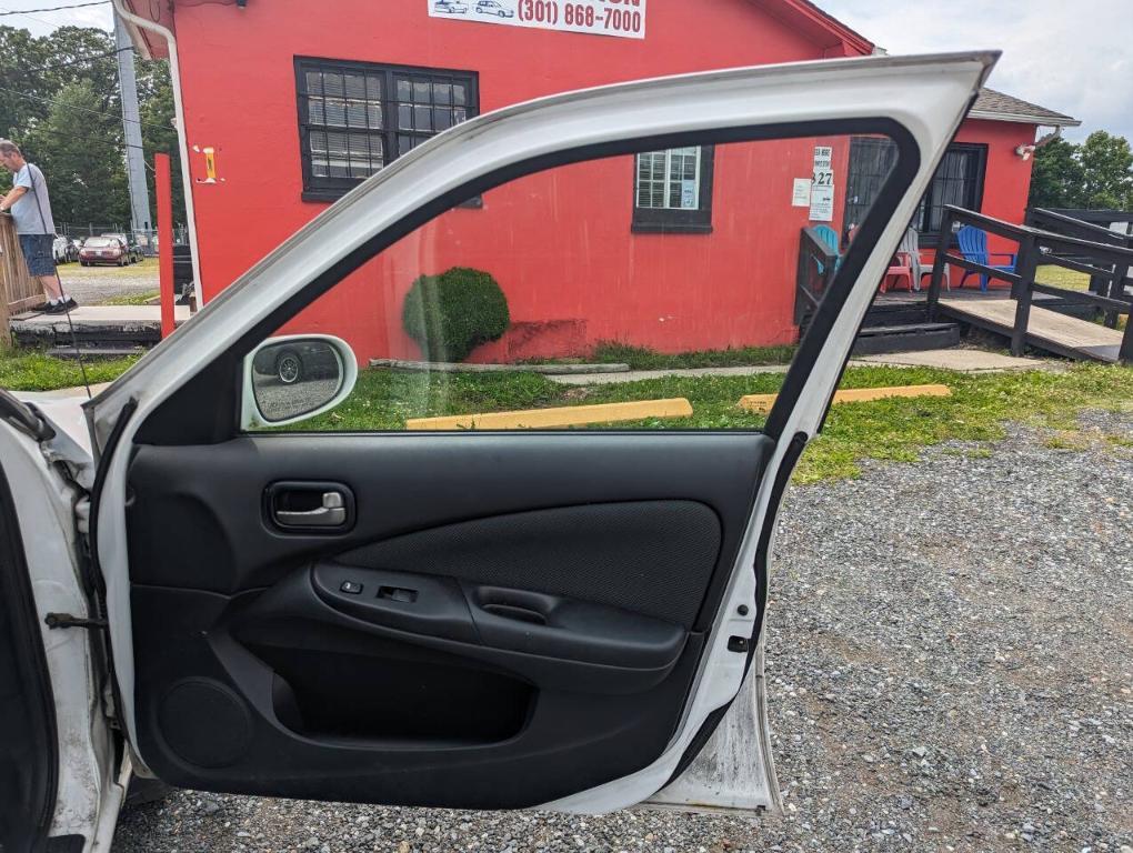 used 2006 Nissan Sentra car, priced at $1,200
