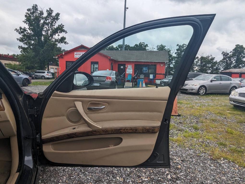 used 2007 BMW 328 car, priced at $4,200