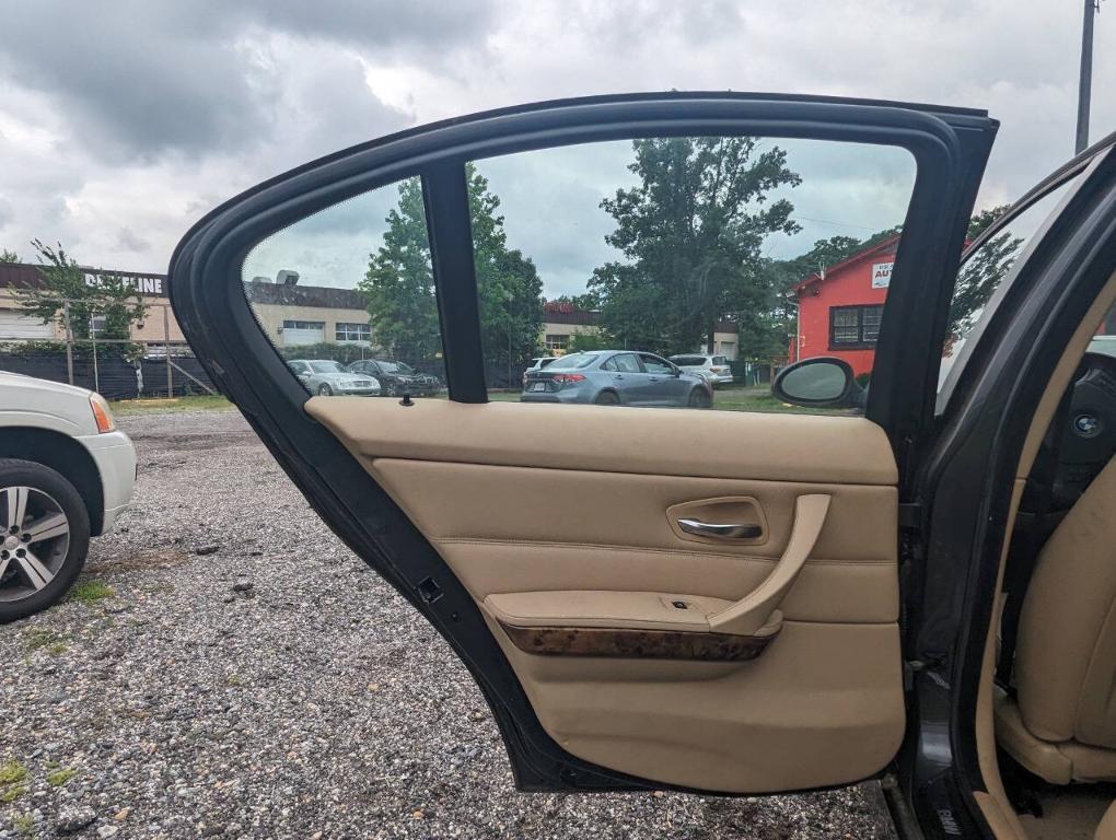 used 2007 BMW 328 car, priced at $4,200