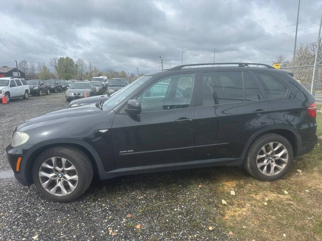 used 2011 BMW X5 car, priced at $2,300