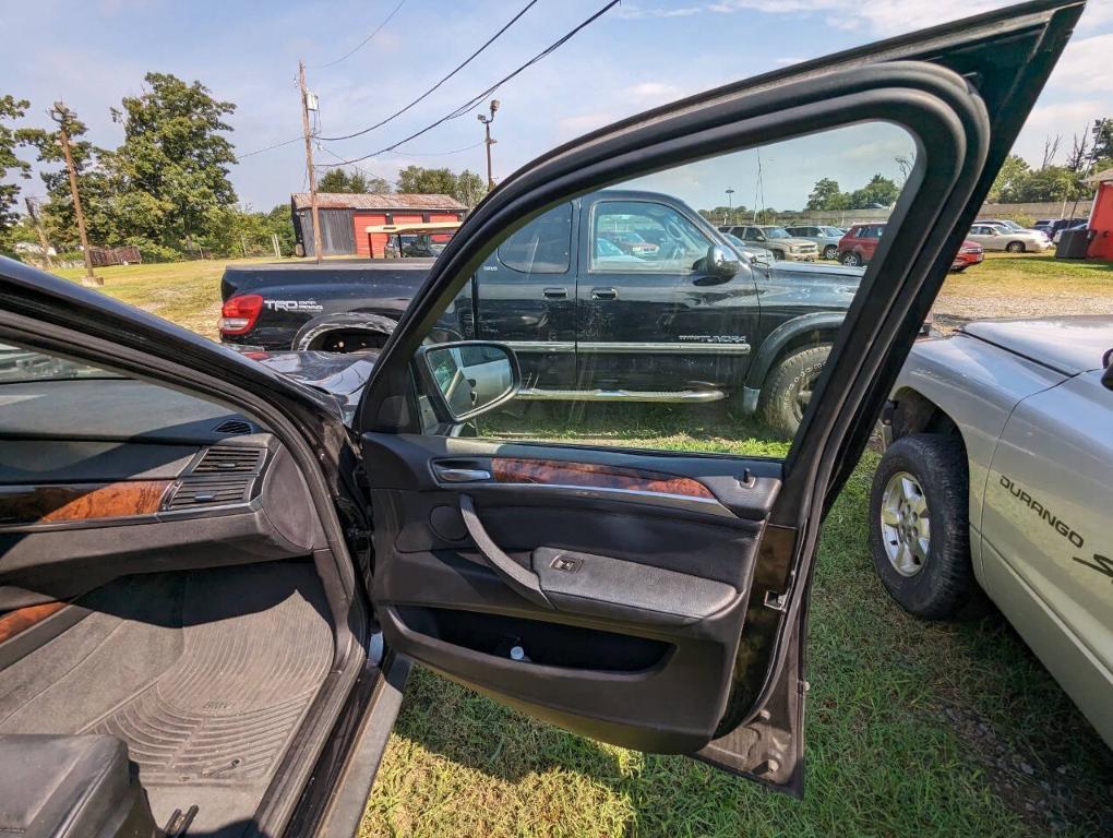 used 2011 BMW X5 car, priced at $2,300
