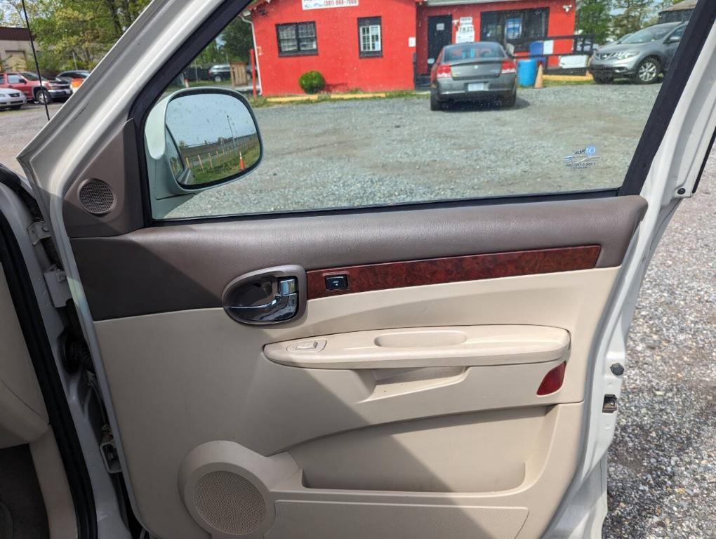 used 2007 Buick Rendezvous car, priced at $4,100