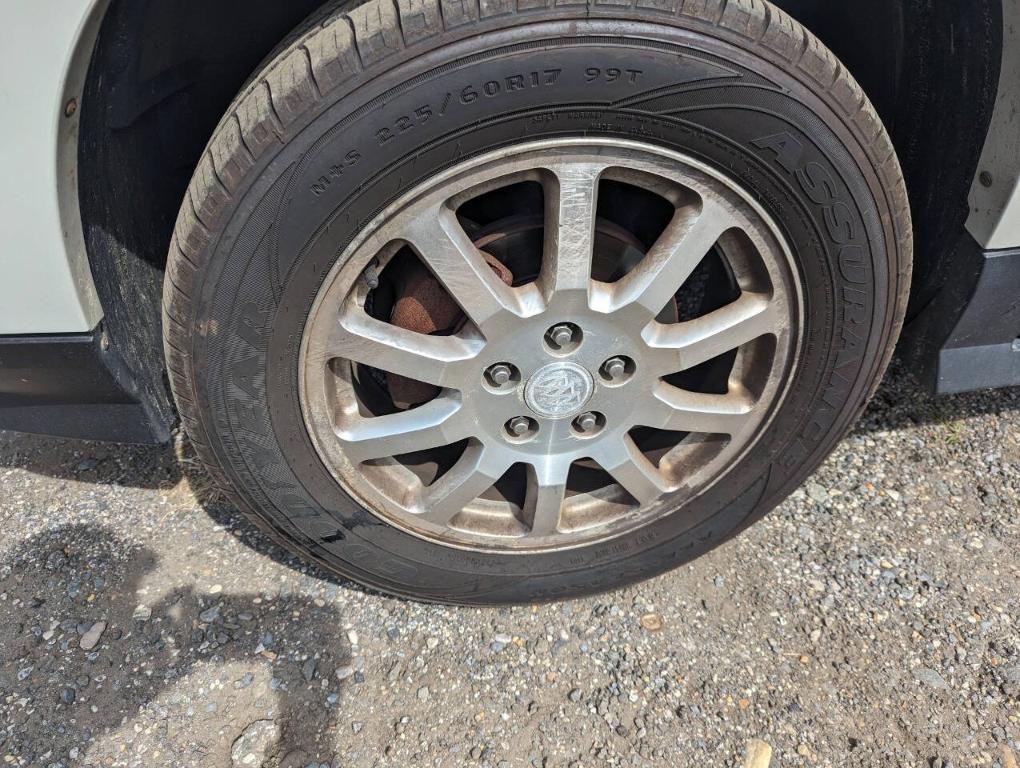 used 2007 Buick Rendezvous car, priced at $4,100