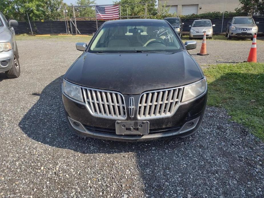 used 2011 Lincoln MKZ car, priced at $3,400