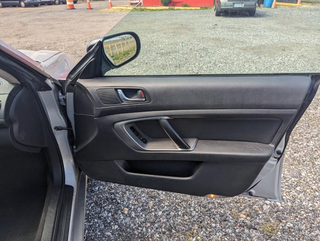 used 2007 Subaru Outback car, priced at $3,400
