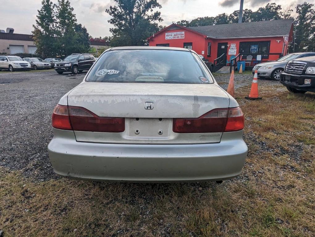 used 1998 Honda Accord car, priced at $1,300
