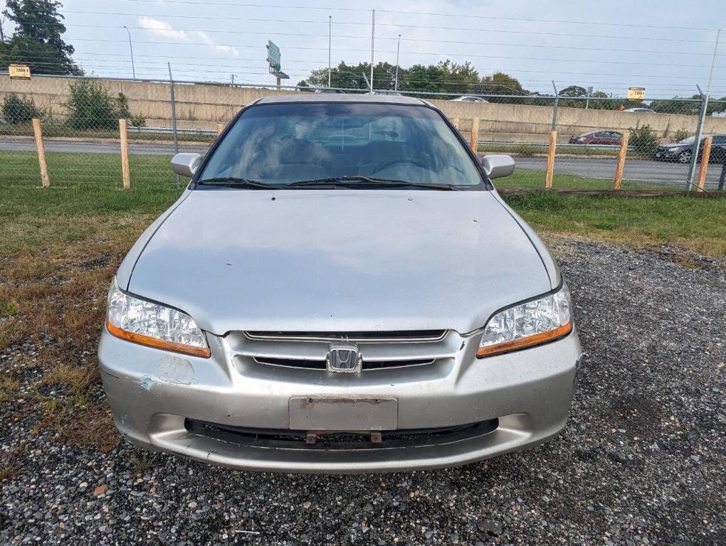 used 1998 Honda Accord car, priced at $1,300
