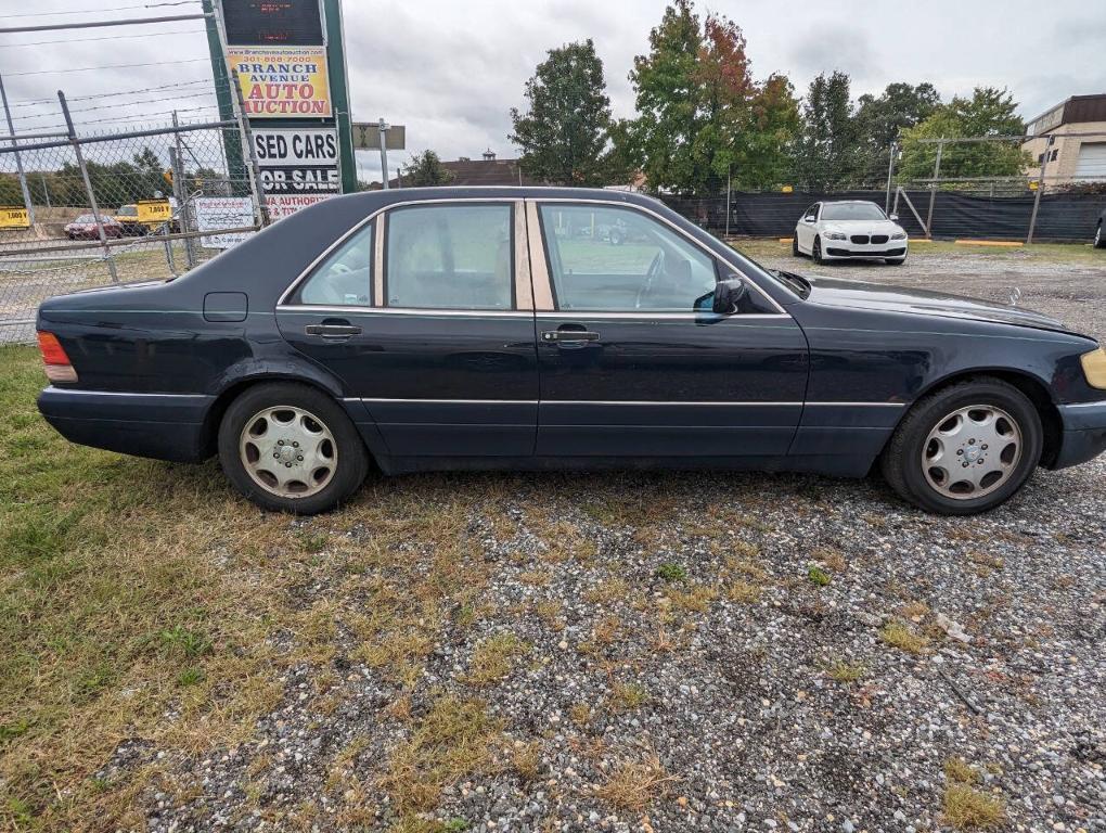 used 1995 Mercedes-Benz S-Class car, priced at $2,300