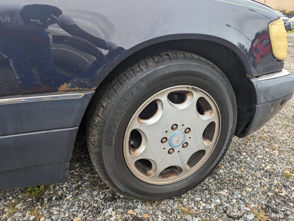 used 1995 Mercedes-Benz S-Class car, priced at $2,300