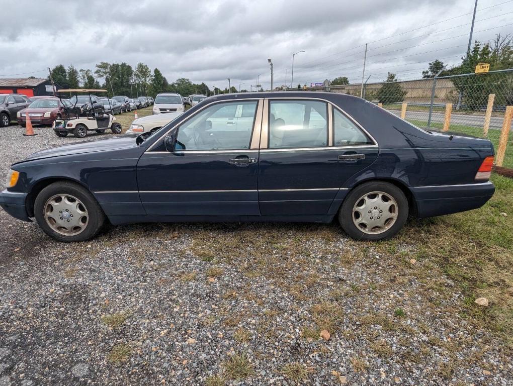 used 1995 Mercedes-Benz S-Class car, priced at $2,300
