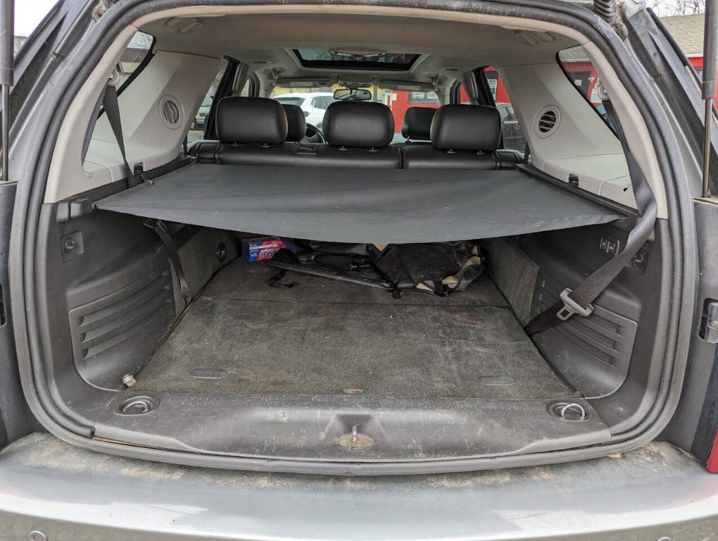 used 2005 Cadillac SRX car, priced at $3,800