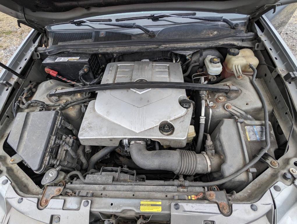 used 2005 Cadillac SRX car, priced at $3,800