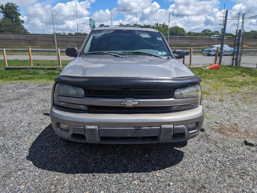 used 2002 Chevrolet TrailBlazer EXT car, priced at $2,700