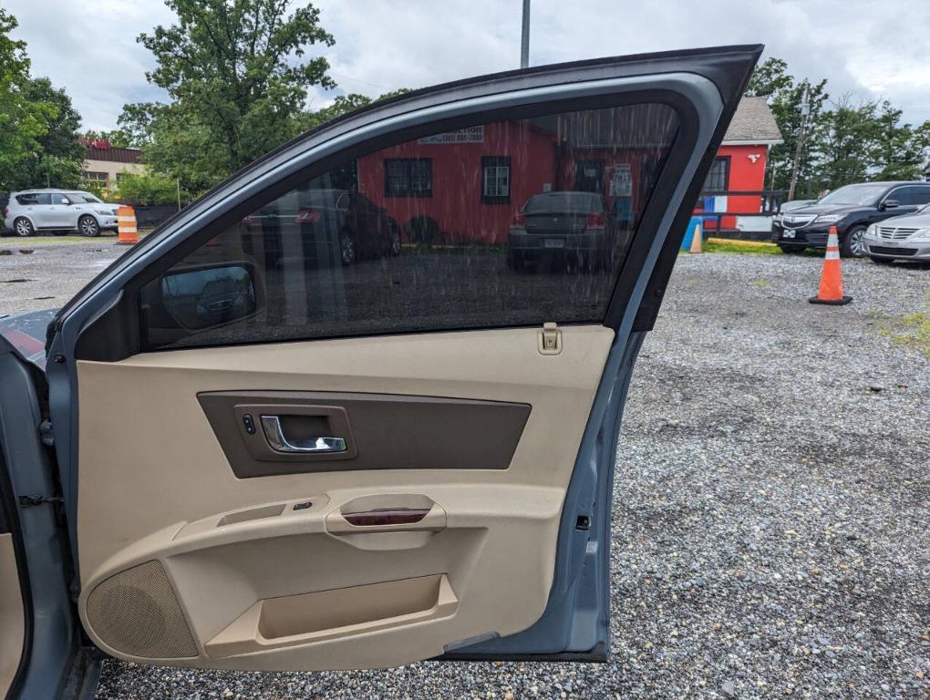 used 2007 Cadillac CTS car, priced at $1,900
