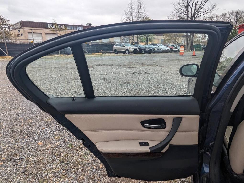 used 2011 BMW 328 car, priced at $4,500