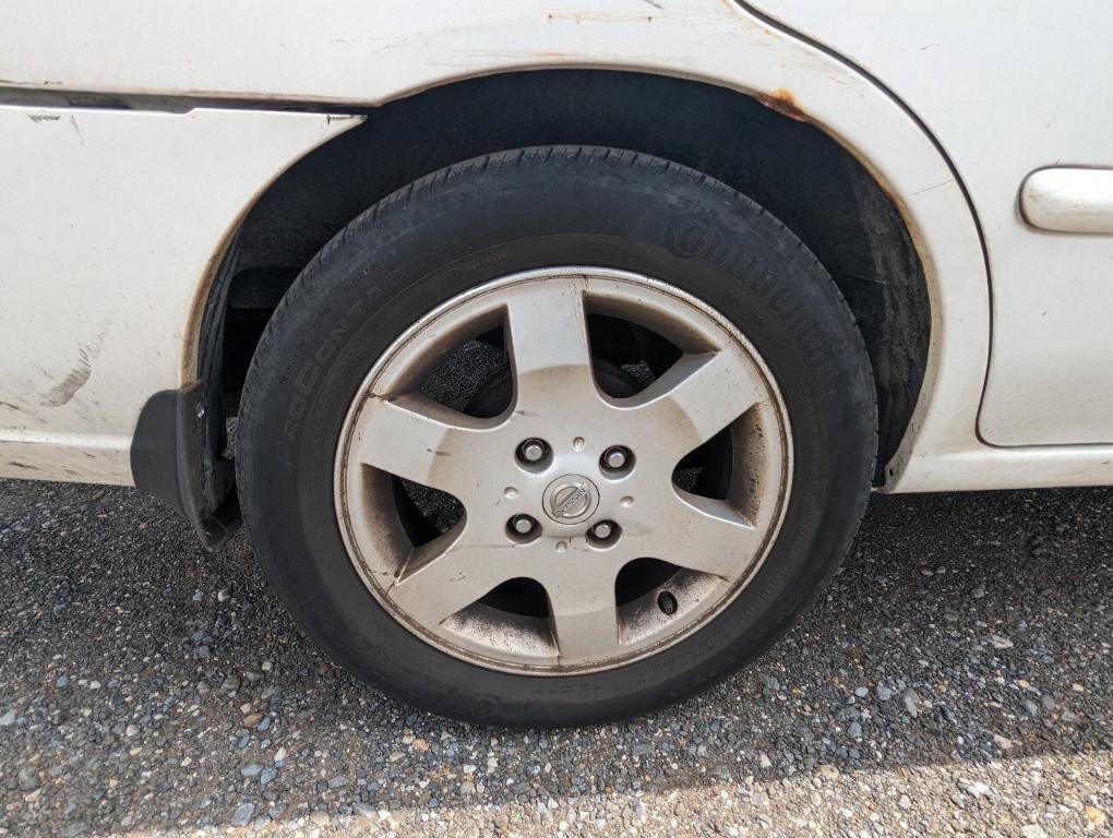 used 2006 Nissan Sentra car, priced at $1,200