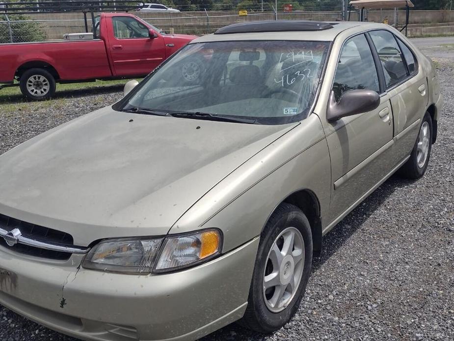 used 1999 Nissan Altima car, priced at $2,200