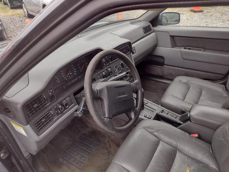 used 1996 Volvo 850 car, priced at $2,200