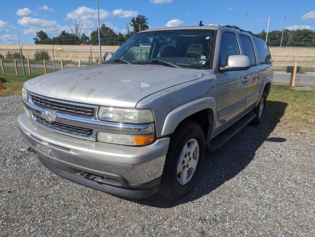 used 2006 Chevrolet Suburban car, priced at $2,700