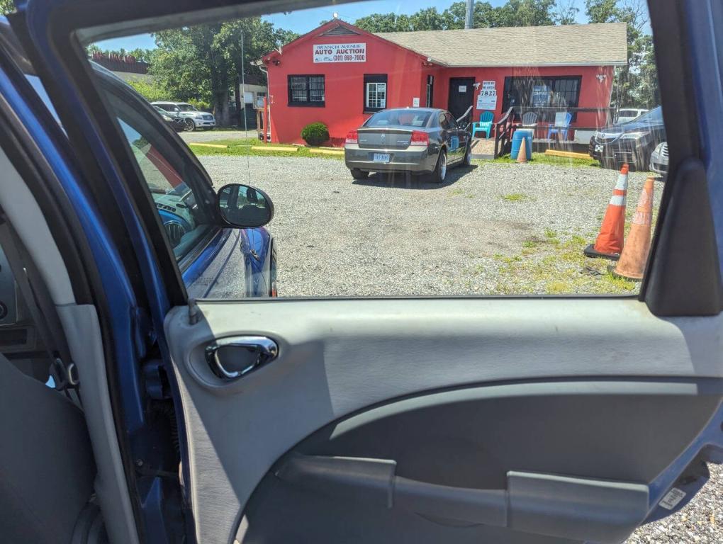 used 2006 Chrysler PT Cruiser car, priced at $2,900