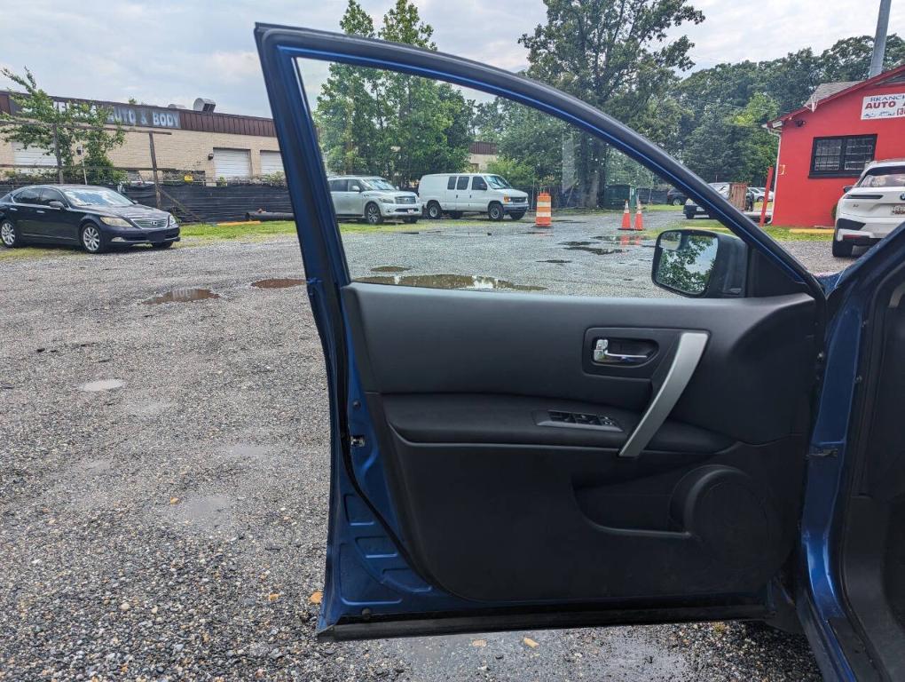 used 2011 Nissan Rogue car, priced at $4,400