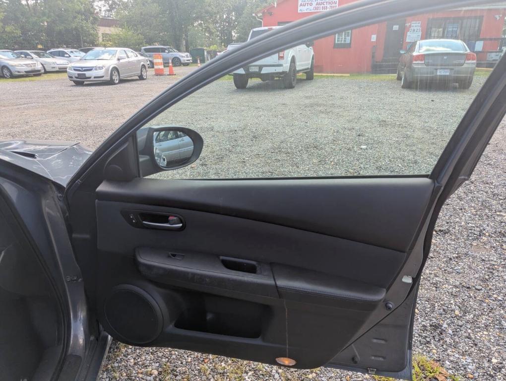 used 2011 Mazda Mazda6 car, priced at $3,400