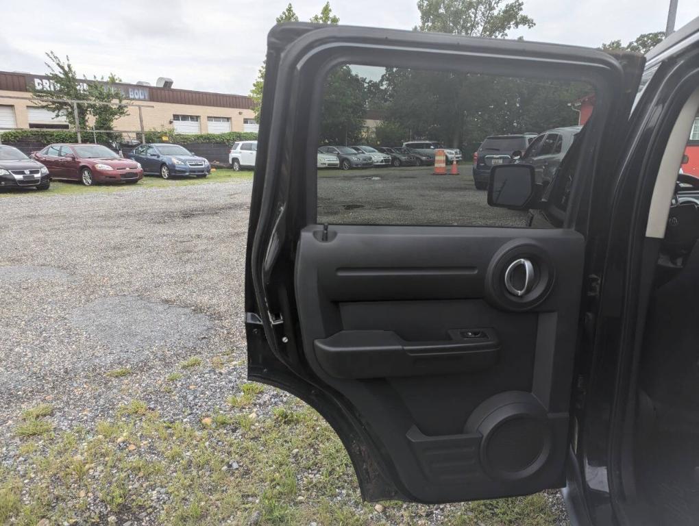 used 2008 Dodge Nitro car, priced at $3,700