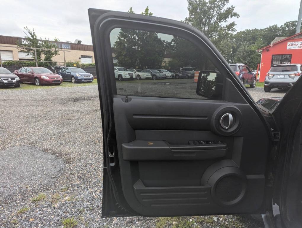 used 2008 Dodge Nitro car, priced at $3,700