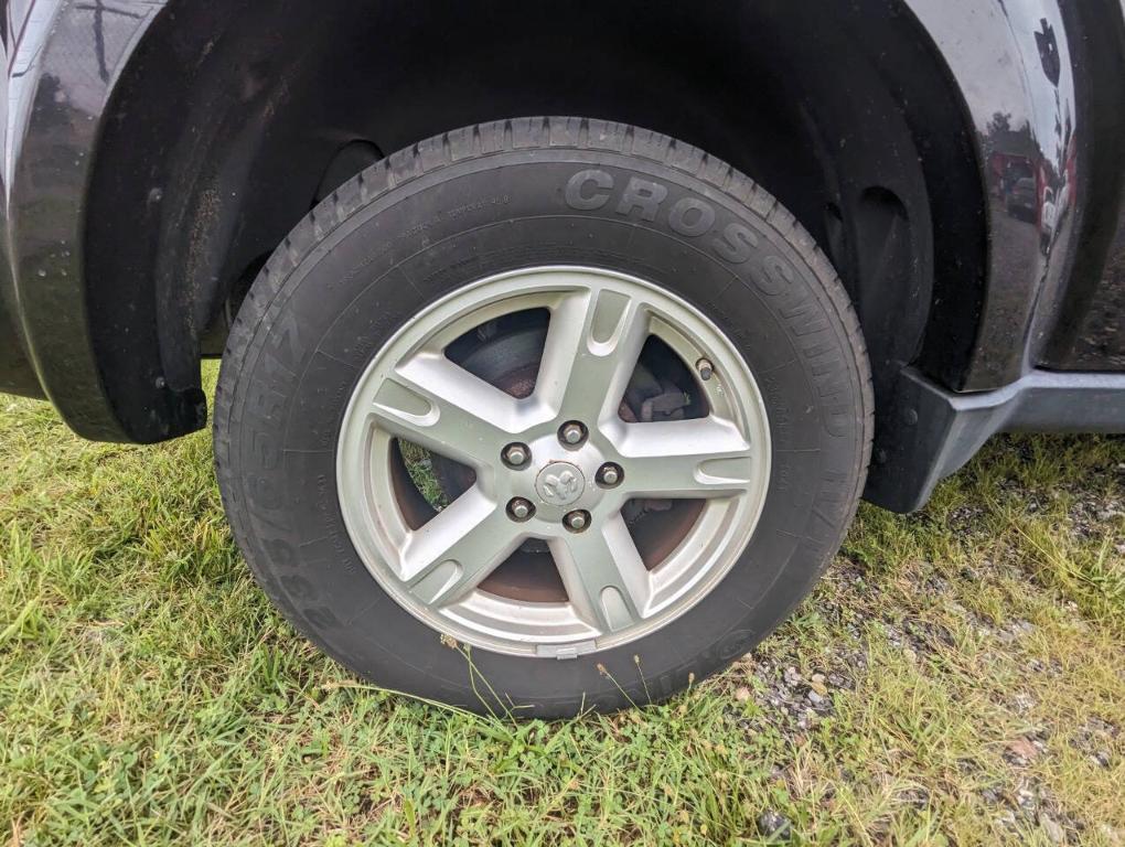 used 2008 Dodge Nitro car, priced at $3,700